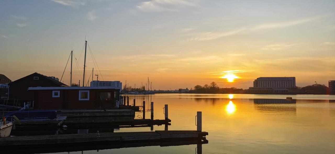 Hausboot Wilhelmshaven - Traum Unterkunft An Der Jade Exterior foto
